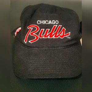 Vintage Chicago Bulls snap back hat